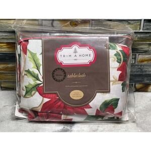 Vintage Kmart Trim A Home Oblong Tablecloth Christmas Poinsettias New Old Stock